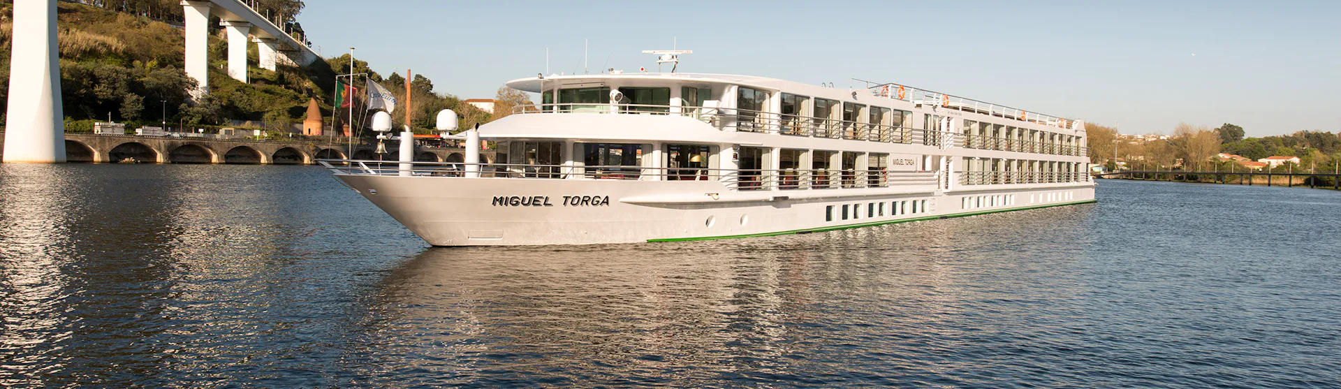 MS Miguel Torga