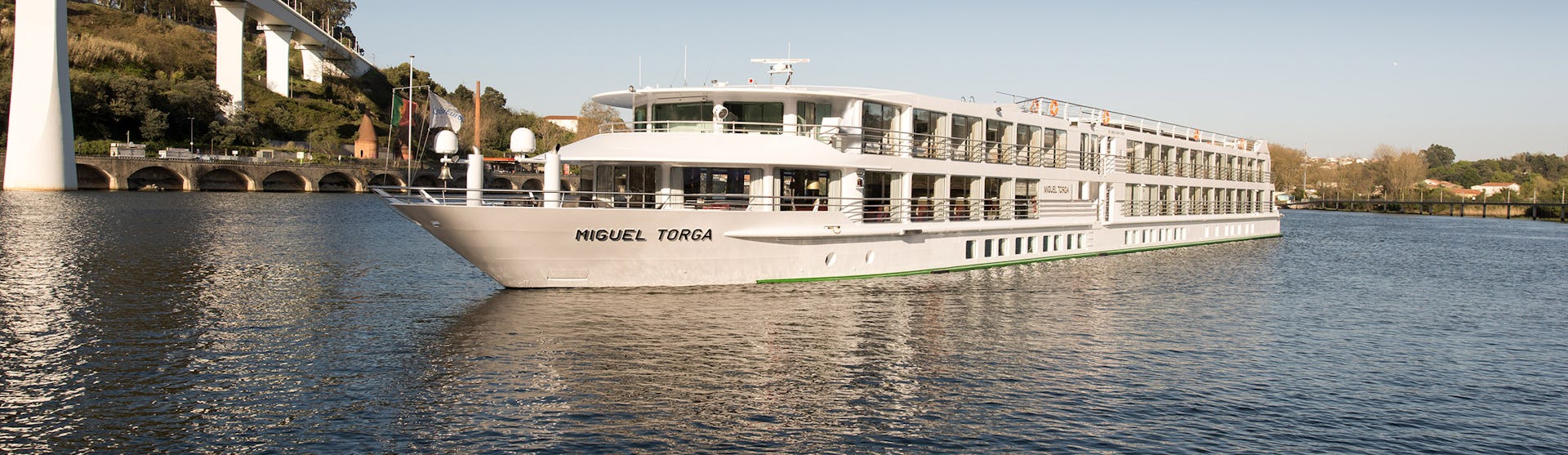MS Miguel Torga