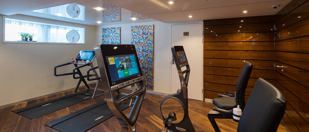 Tren med sjøutsikt.