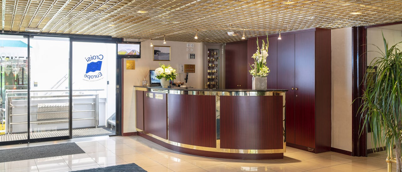 Resepsjonen er det perfekte stedet å møte dine venner før utflukter eller for å spørre personalet om all informasjon du måtte trenge