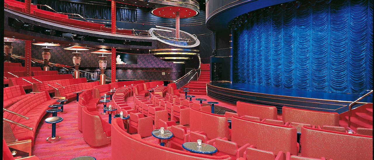 Las Vegas-inspirerte show i teateret