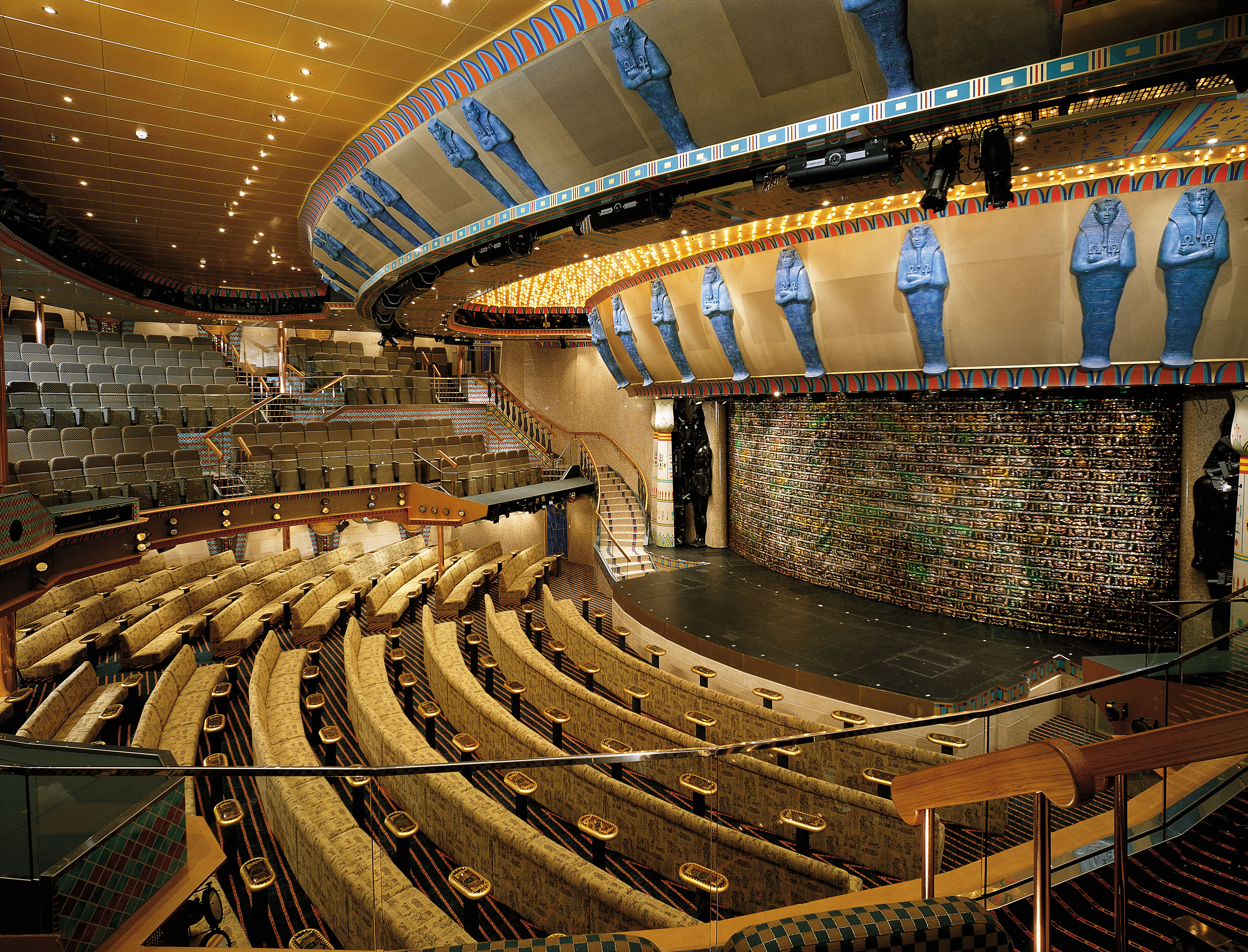 Las Vegas-inspirerte show i teatret
