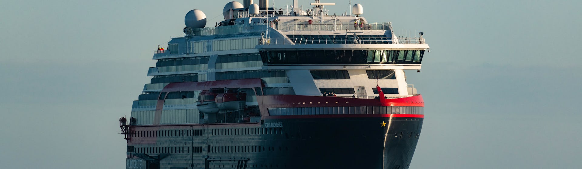MS Roald Amundsen
