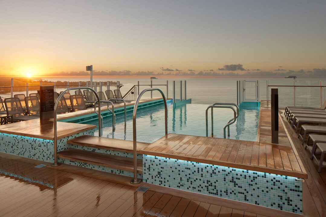 For den ypperste luksusen kan du besøke Infinity og Panorama Pool