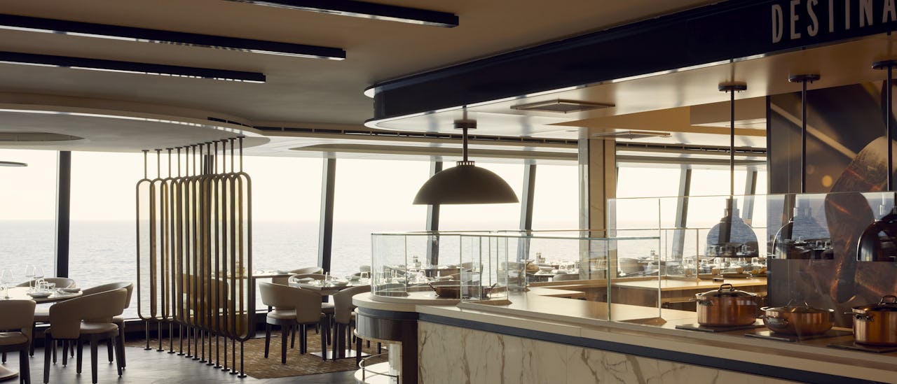 Servering hele dagen på Emporium Marketplace.