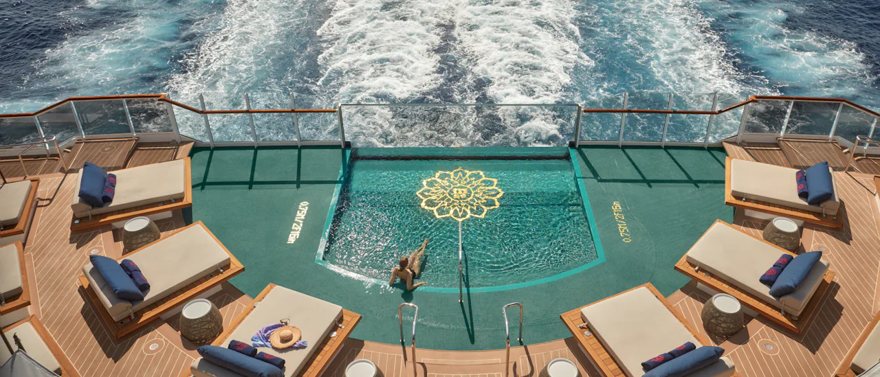 Astern Aft Pool
