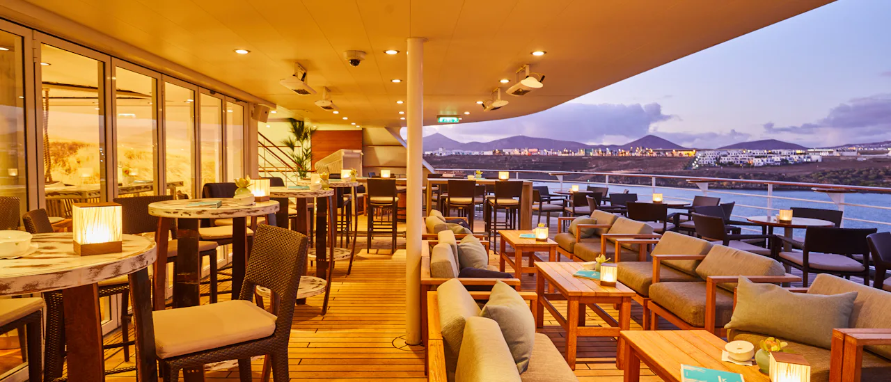 Sansi bar .