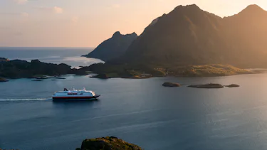 MS Kong Harald, Norske Fjorder