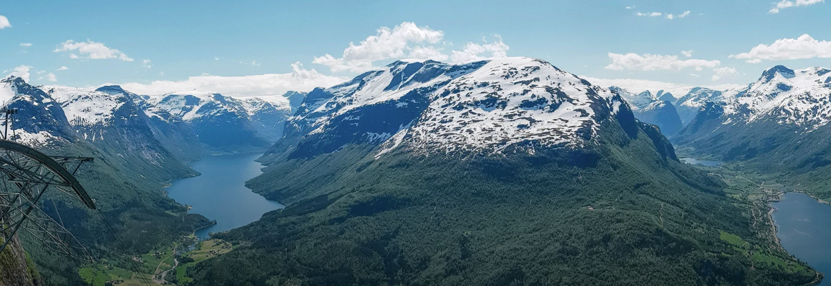 Gjennom de vakreste fjordene på Vestlandet